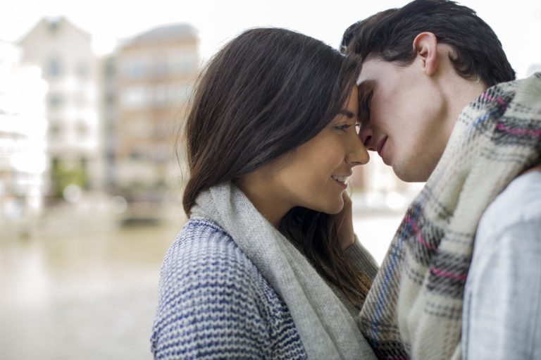 How to Meet Single People in New Haven