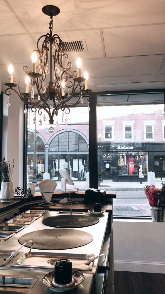 Crepes on Broadway