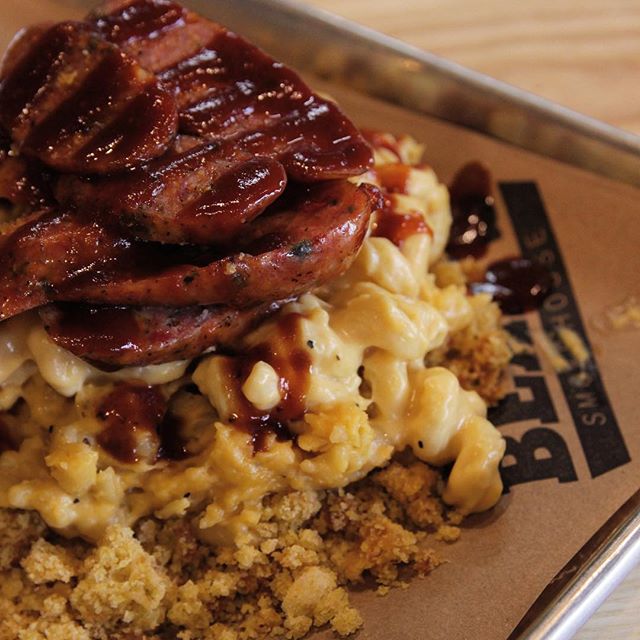 Bear's BBQ Food