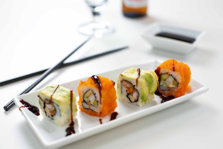 Reviews: Otaru Sushi Bar // September in Bangkok // Kuro Shiro