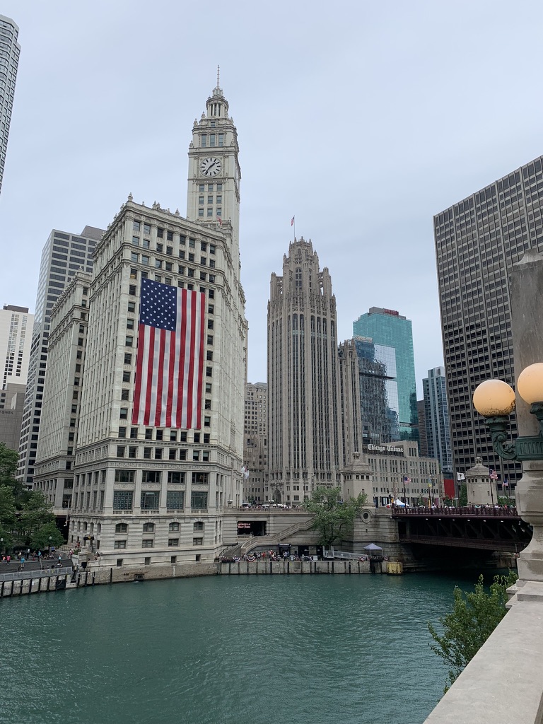 Wrigley Building and Chicago River